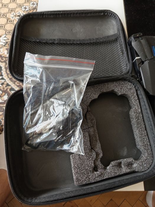 Малък дрон с камера