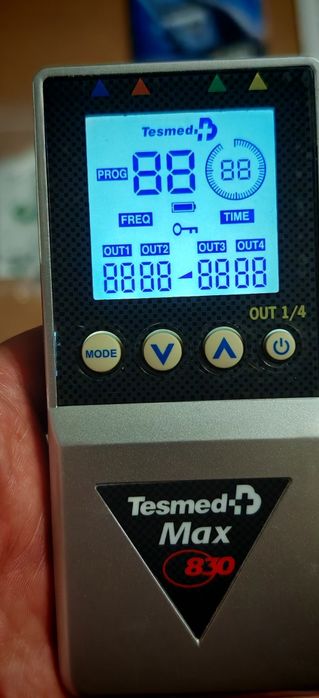 Electrostimulator muscular profesional TESMED MAX 830