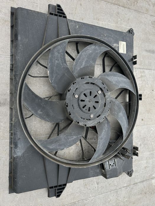 Перка охладителна Mercedes ML R class W164 w251 мерцедес мл р в164