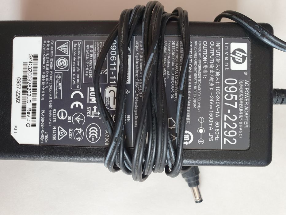 Блок питания для монитора и ноутбука