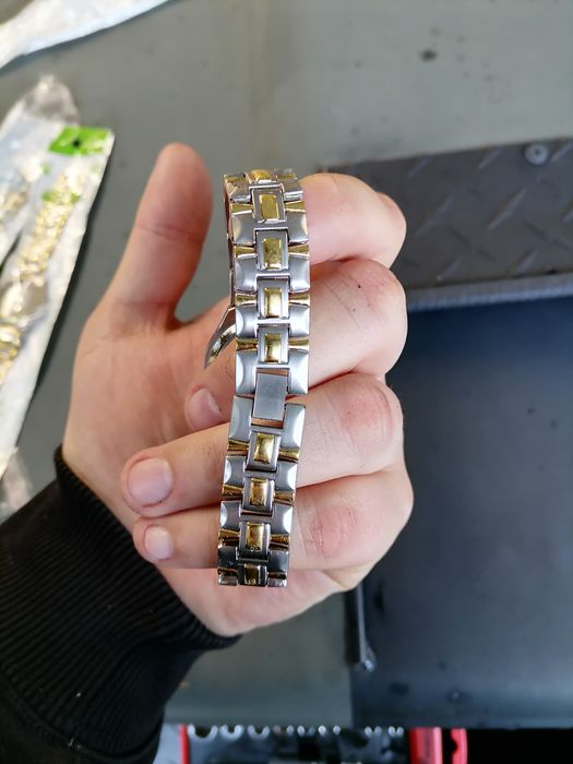 Часовници 40 броя за 30 лева