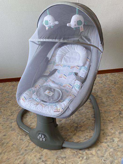 Продам детскую качалку