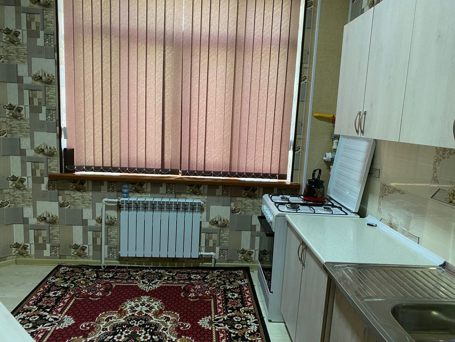 Продаётся квартира 1/3/5 . Кирпичный качественный дом . Своя .