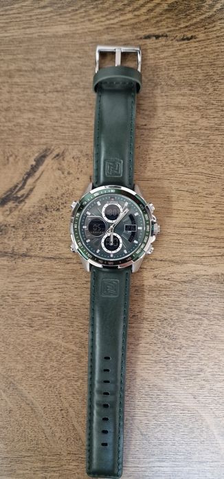 Часовник NaviForce Quartz Watch