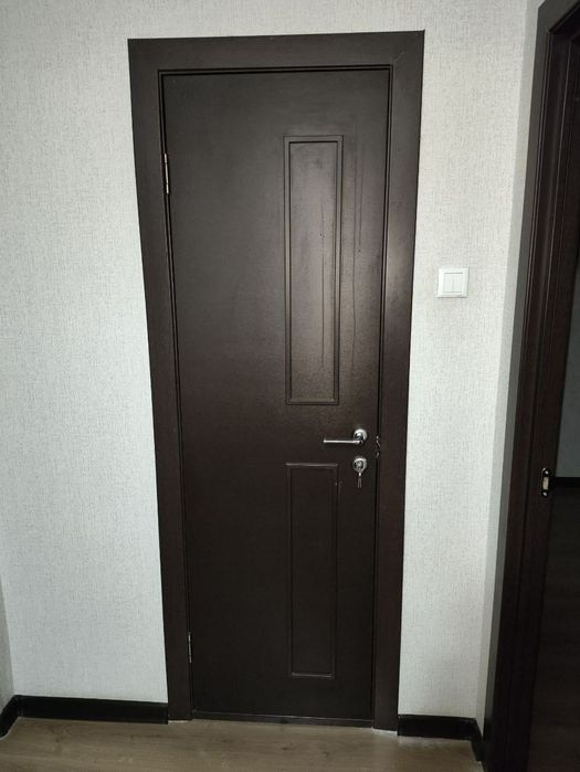 Межкомнатные двери в отличном состоянии