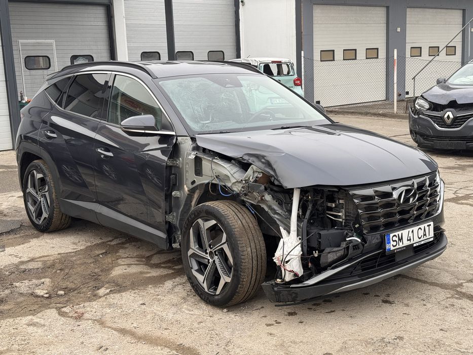 Hyundai Tucson 1.6 Hybrid 2022 avariat