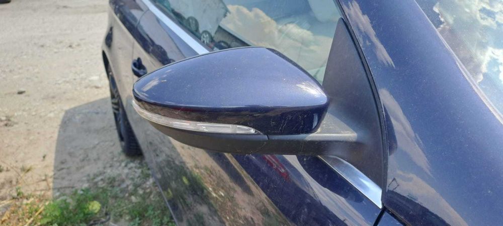 Oglinzi electrice cu rabatare electrica / Oglinda stanga , oglinda dreapta pentru VW Eos Facelift 2010 / pret afisat per bucata