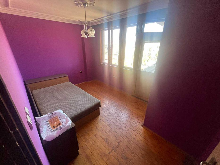 Продава се Четиристаен апартамент в Велинград - 100 кв.м за 790 €/кв.м - Снимка #1