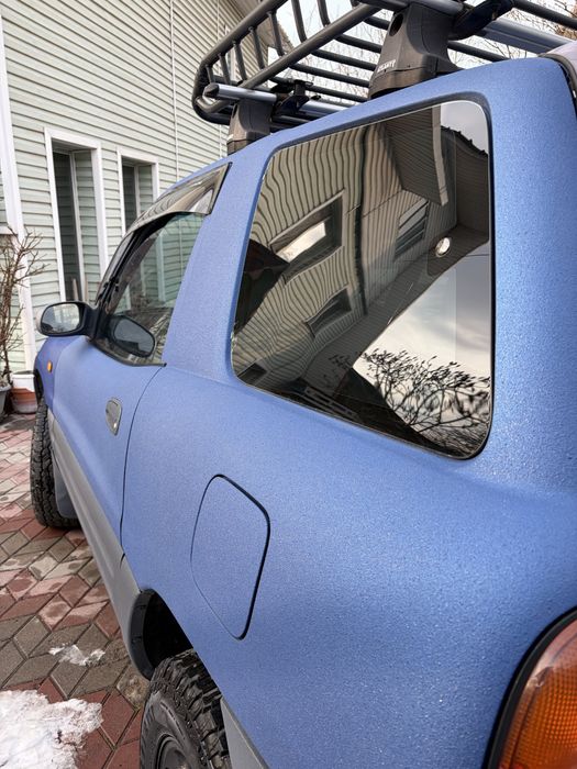 Toyota RAV4, 1995