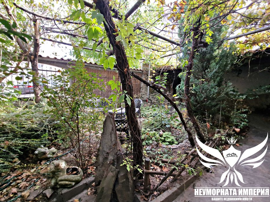 Продава се Тристаен апартамент в Асеновград - 128 кв.м за 852 €/кв.м - Снимка #21