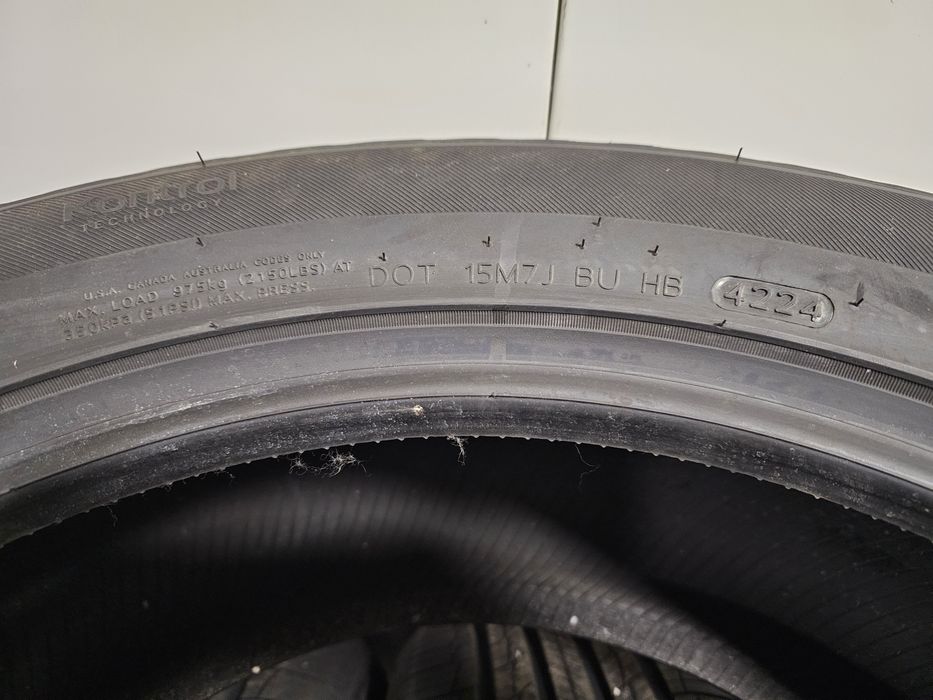 Продам летнею резину 265/50/R20