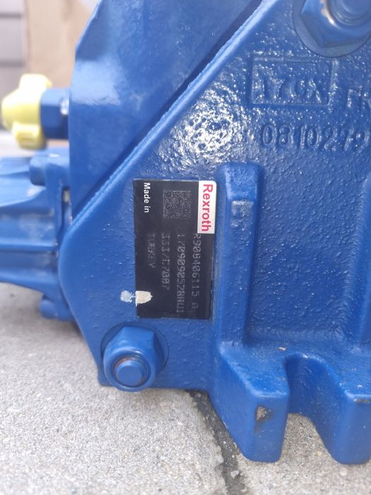 Distribuitoare jcb Rexroth