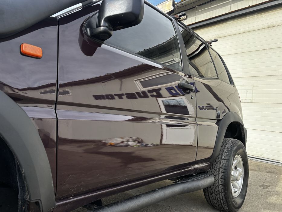 Ford maverick/nissan terrano 2400 benzina
