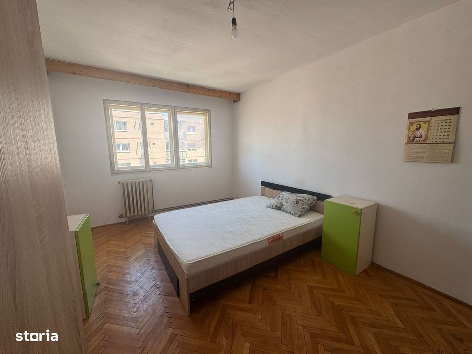 Apartament de renovat, 80mp, bloc cu lift, Sibiu