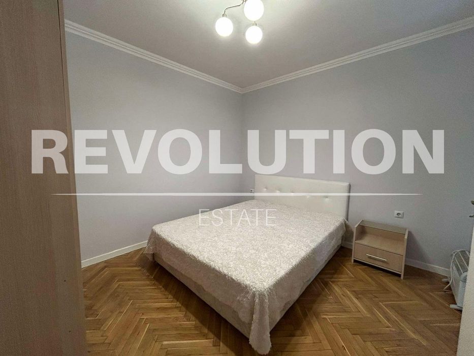 Дава се под наем Двустаен апартамент в Варна, Център - 55 кв.м за 450 € - Снимка #6