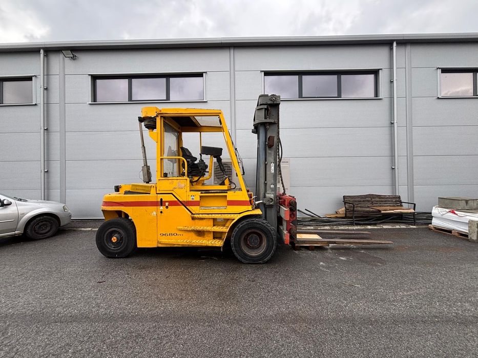 Vand stivuitor 8 tone