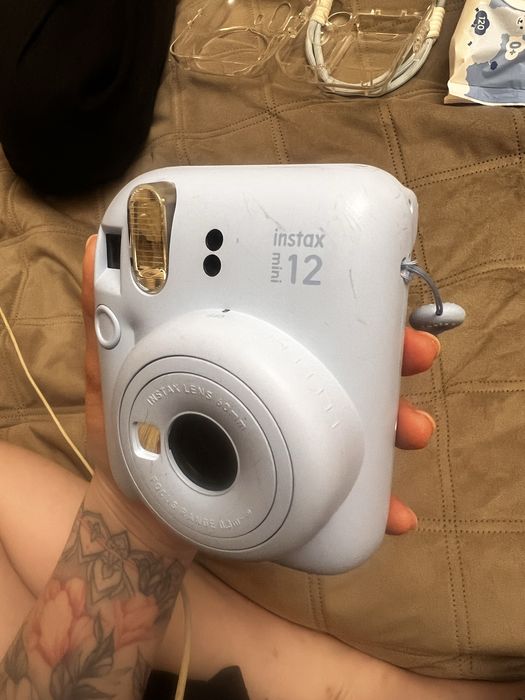 Продам Инстакс мини 12