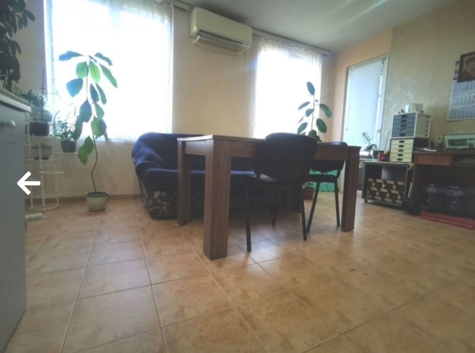 Дава се под наем Двустаен апартамент в София, Връбница 2 - 52 кв.м за 408 € - Снимка #2