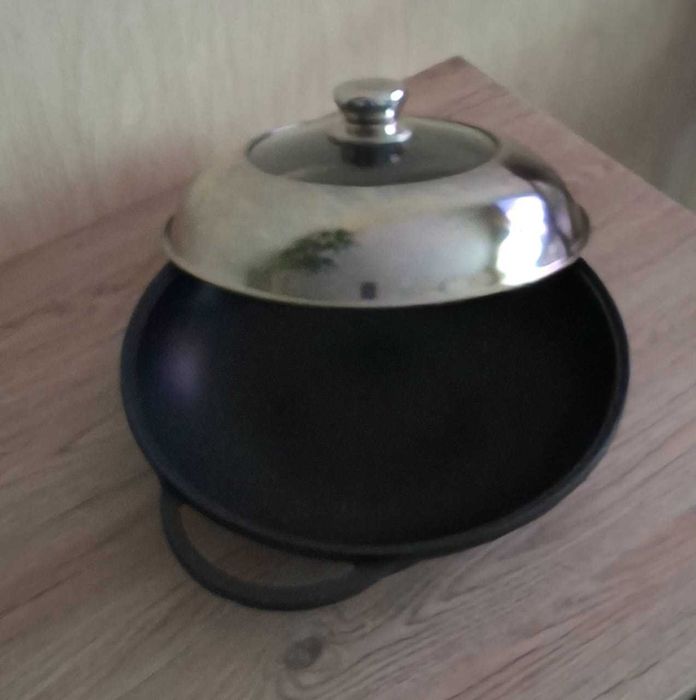 Сковородка-вок Torо