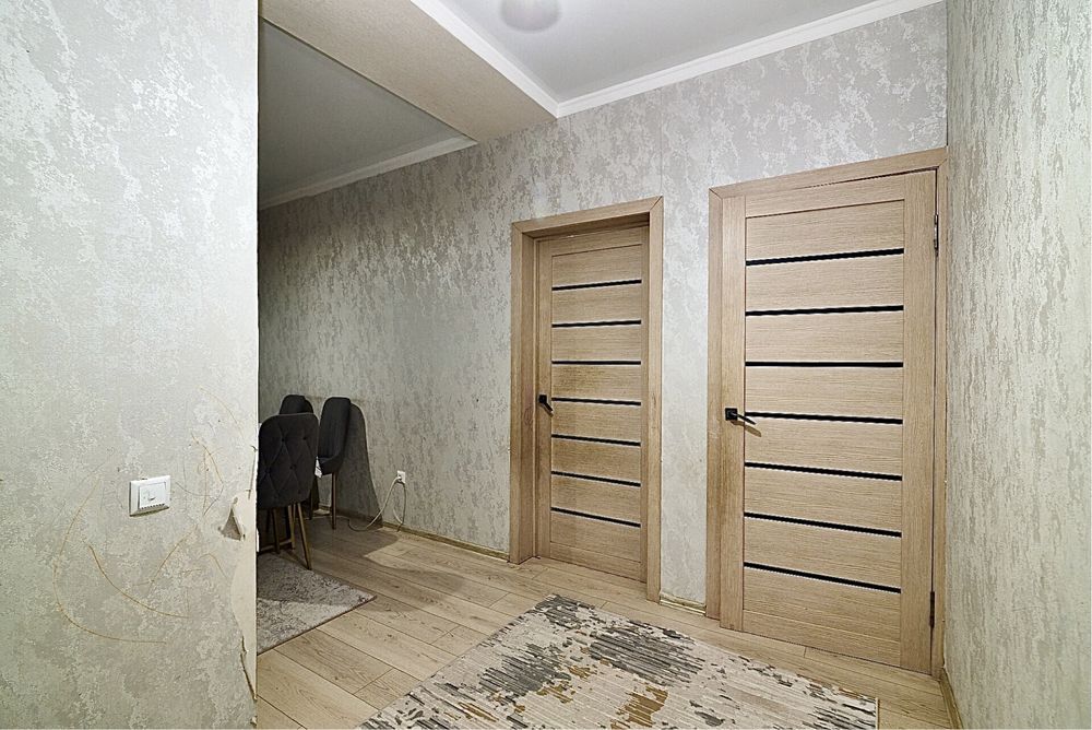 Продается 3 - х Комнатная Квартира