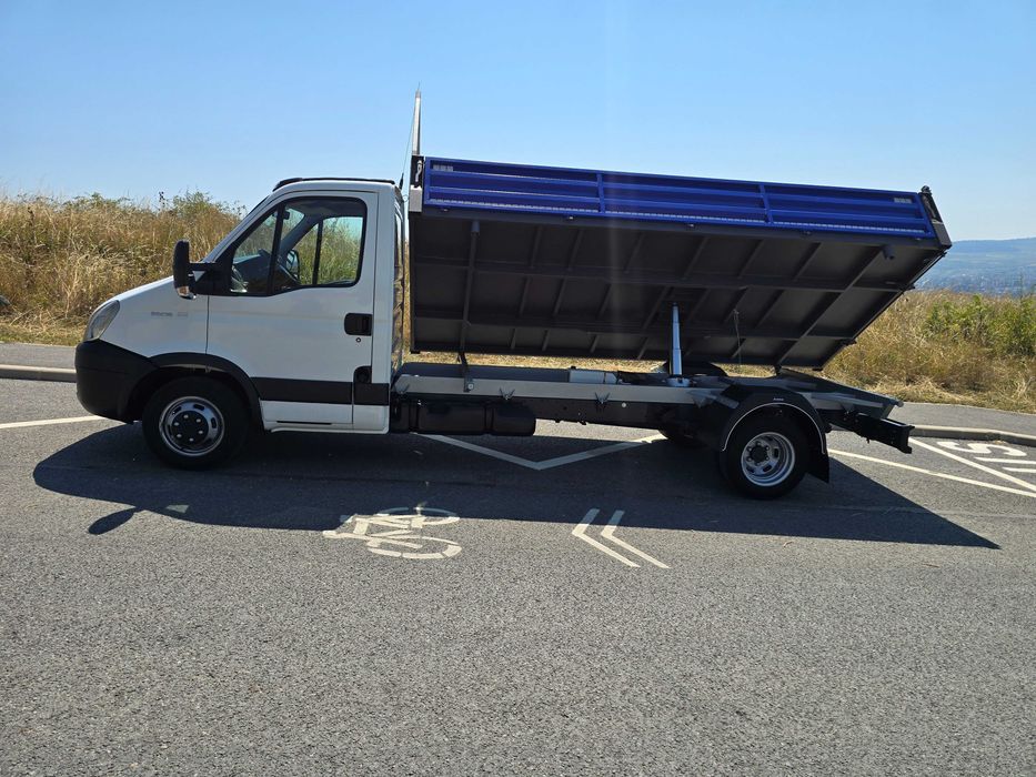 Iveco daily basculabil 50c15. 35c15. 35c18. 70c.  65c. Mercedes