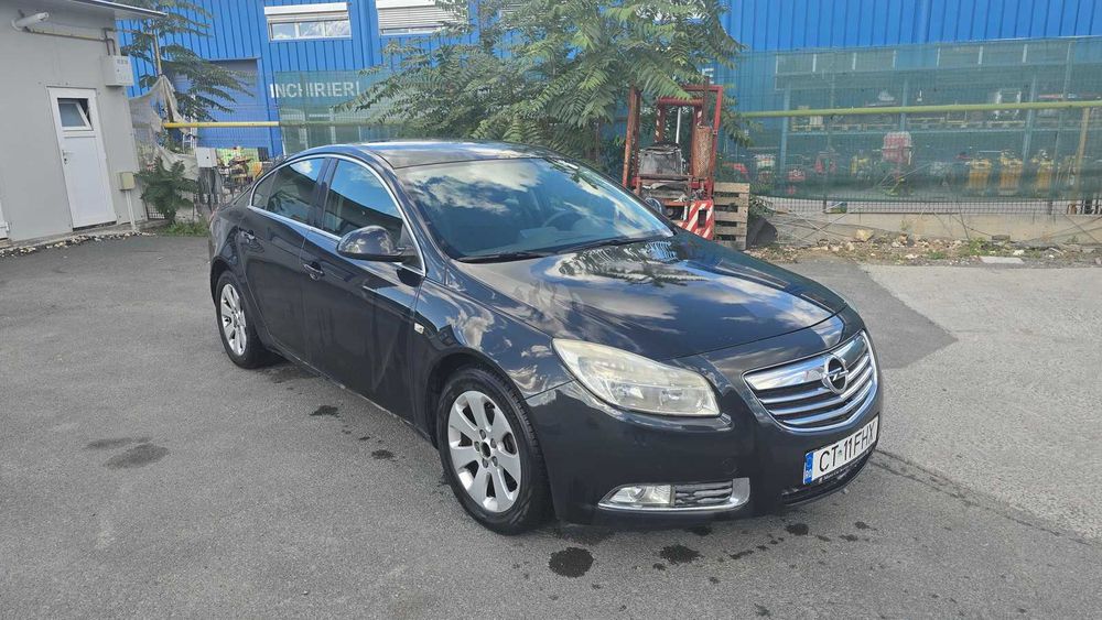 Opel Insignia Limousine 2.0 CDTI | Automată | 253.000 km | Navigație | Cameră