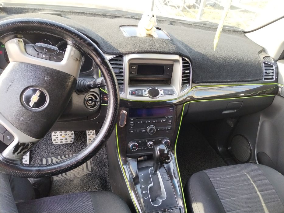Chevrolet Captiva 3+ 4 qilingan.