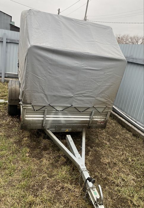 Продам прицем почти новый