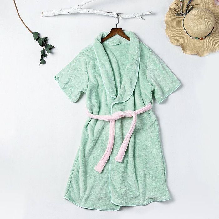 Махровый халат для женщин