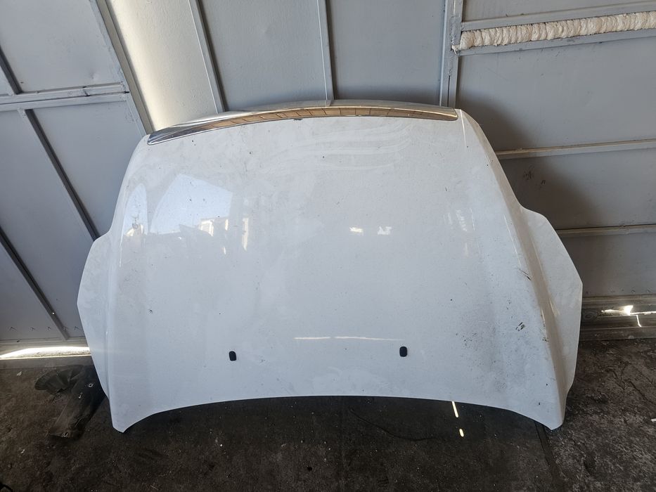 Capota față Ford Focus 2 Facelift culoare alba  an 2010