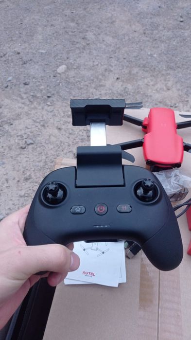 Квадракоптер дрон