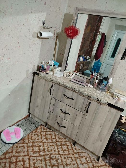 Mebel kravat, stenka, shkaf