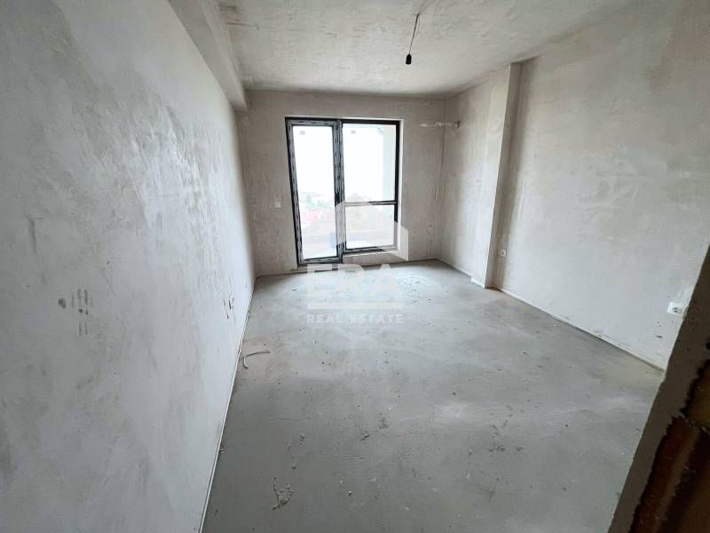 Продава се Тристаен апартамент в Варна, Бриз - 111 кв.м за 2523 €/кв.м - Снимка #7