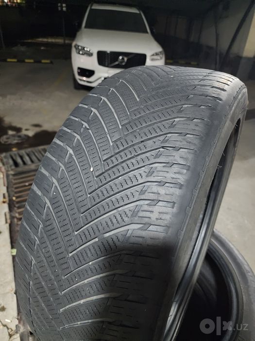 245/45/R19 imperial