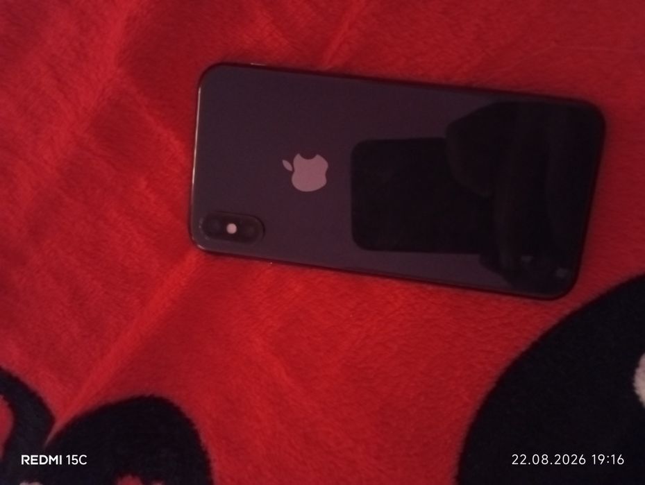 Vând iPhone x 100%