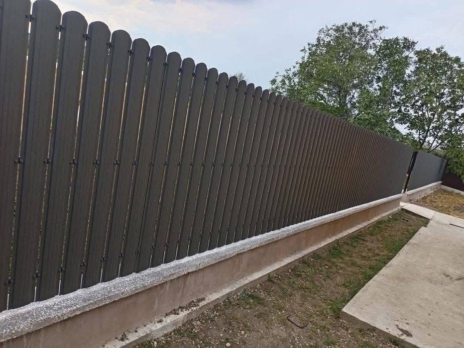 Construim garduri și porți după cerința clientului