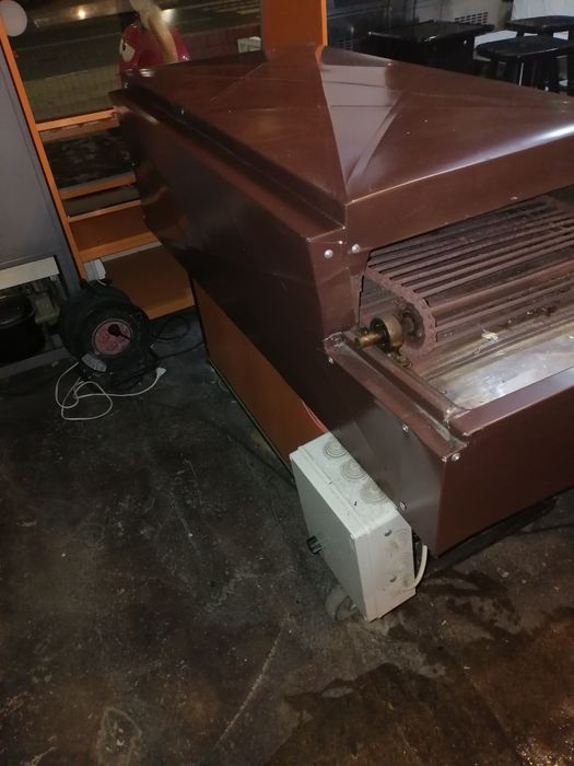 Пица фурна на лента