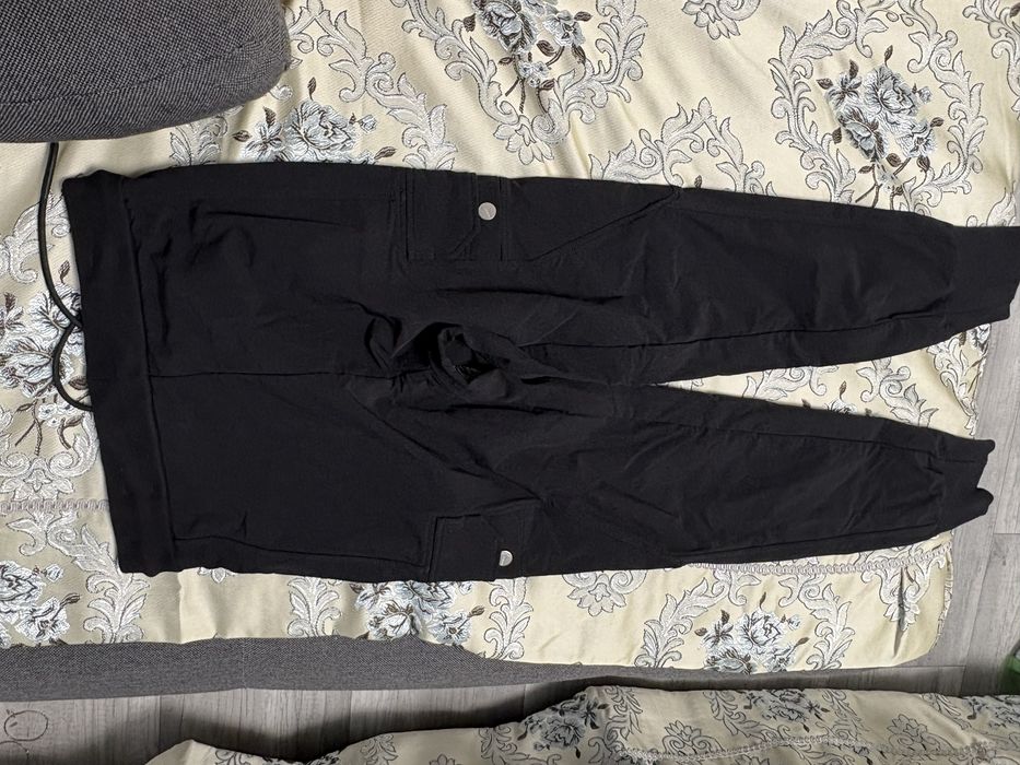 Pantaloni made by Society