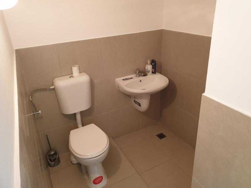 Продава се Етаж от къща в Варна, Колхозен пазар - 47 кв.м за 1054 €/кв.м - Снимка #4