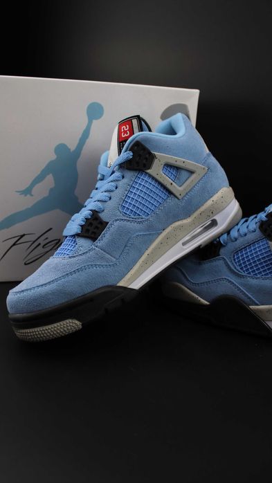 Air Jordan 4 Retro University Blue + CADOU (40-43)| TRANSPORT GRATUIT