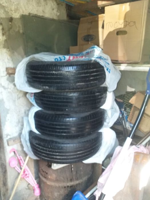 Продаю летние автошины (4 шт.) 205/70 R15 Бренд: Triangle