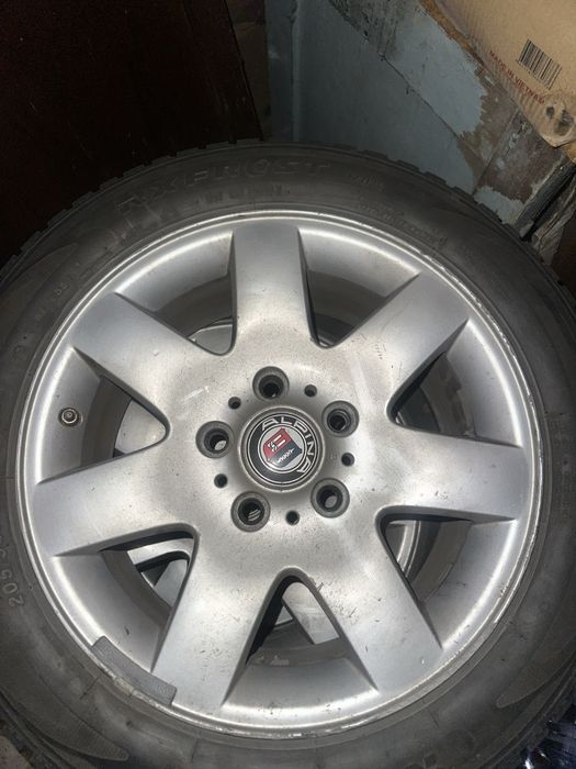 Продам шины 205/55 R16