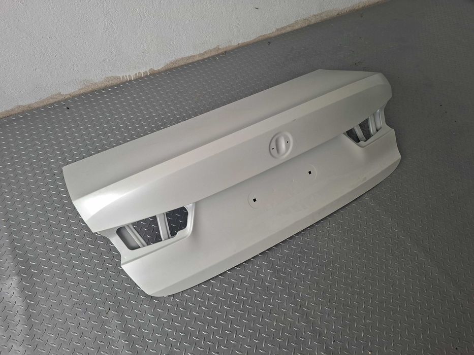 Като Нов Оригинален Заден Капак Багажник BMW G20 Бял, БМВ Г20