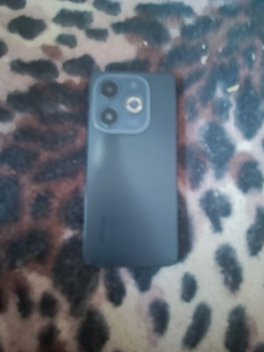 Продам телефон Инфиникс