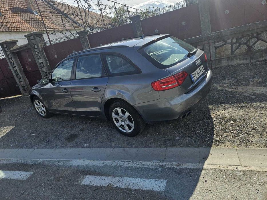 Audi A4  2012