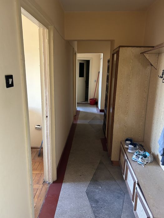 Apartament 4 camere zona Lama
