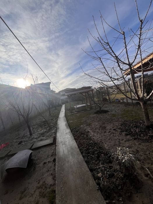 Vand casa cartier tismana