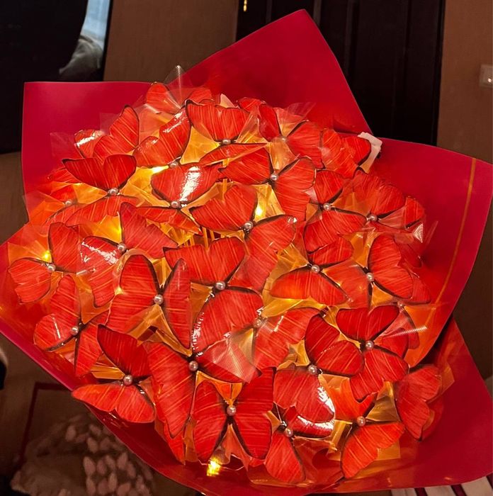 Шикарные букеты по шикарной цене в наличии