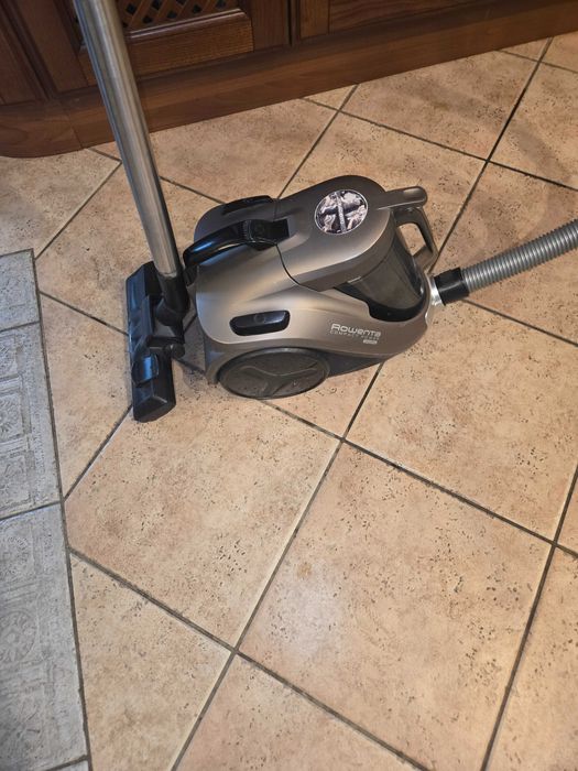 Прахосмукачка Rowenta compact power cyclonic