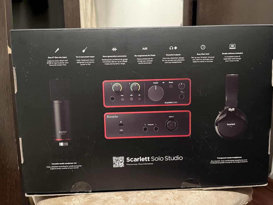 Звуковая карта Focusrite Scarlett Solo Studio